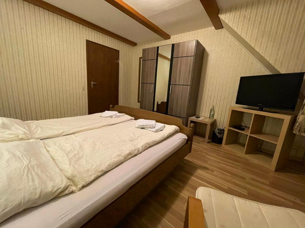 Beny Hotel Restaurant Hertingen Ngoại thất bức ảnh